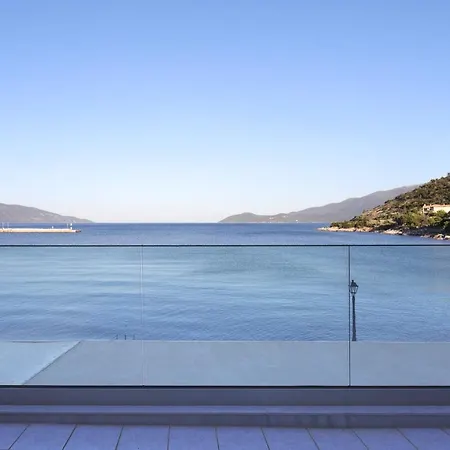 Sunrise Bay Apts Lägenhet Agia Efimia